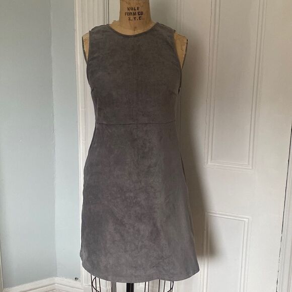 Worn once! Altar’d State Grey Suede Dress Size Medium - Picture 3 of 8